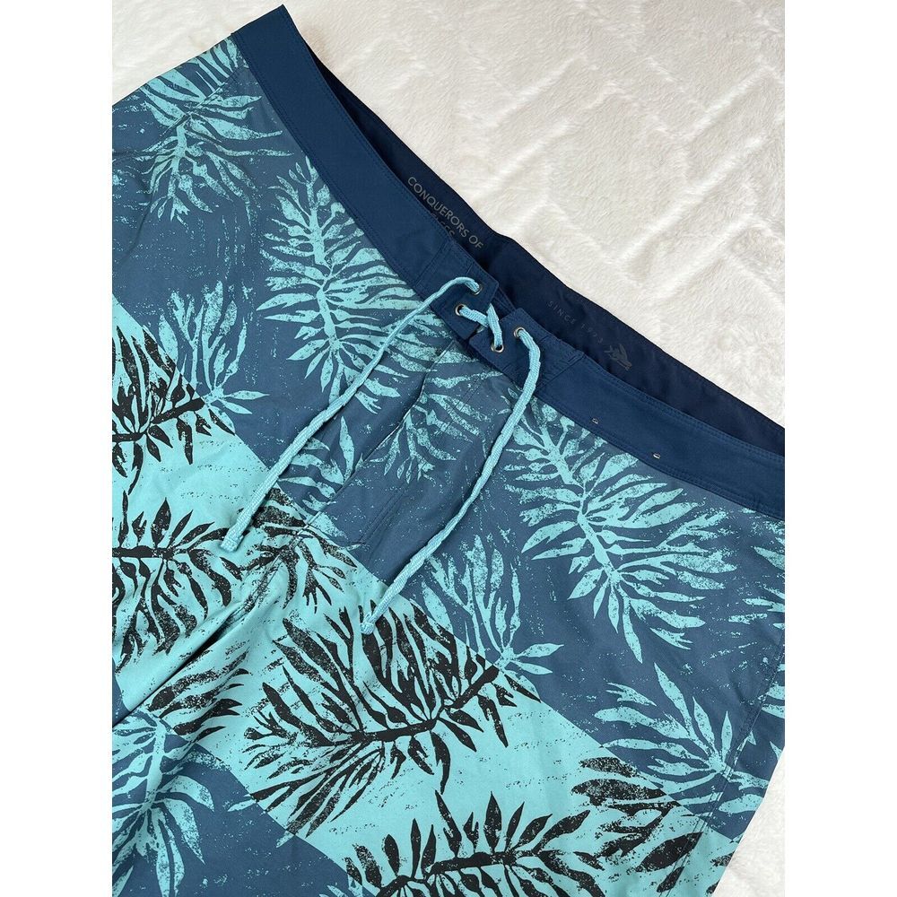 Patagonia Boardshorts Mens Blue Floral Hydropeak Swim Trunks Stretch - Sz 44